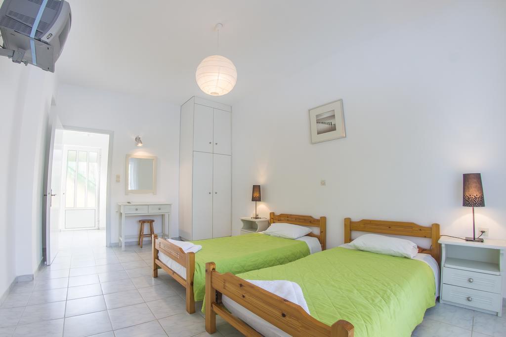 Olive Grove Apts Lithakia  Kamer foto