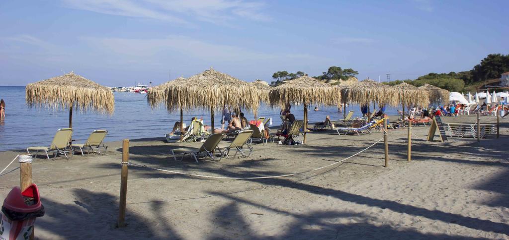 Olive Grove Apts Lithakia  Buitenkant foto