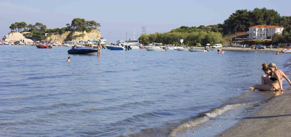 Olive Grove Apts Lithakia  Buitenkant foto