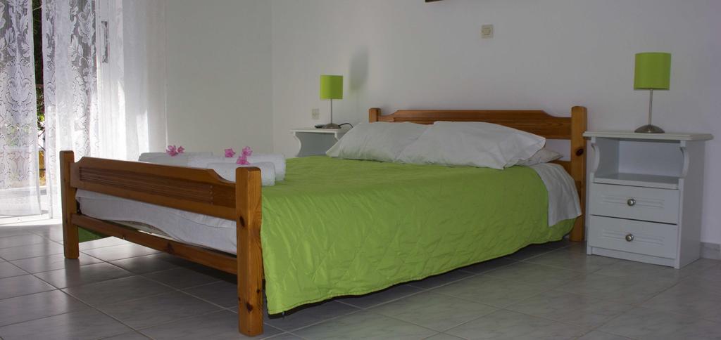 Olive Grove Apts Lithakia  Buitenkant foto